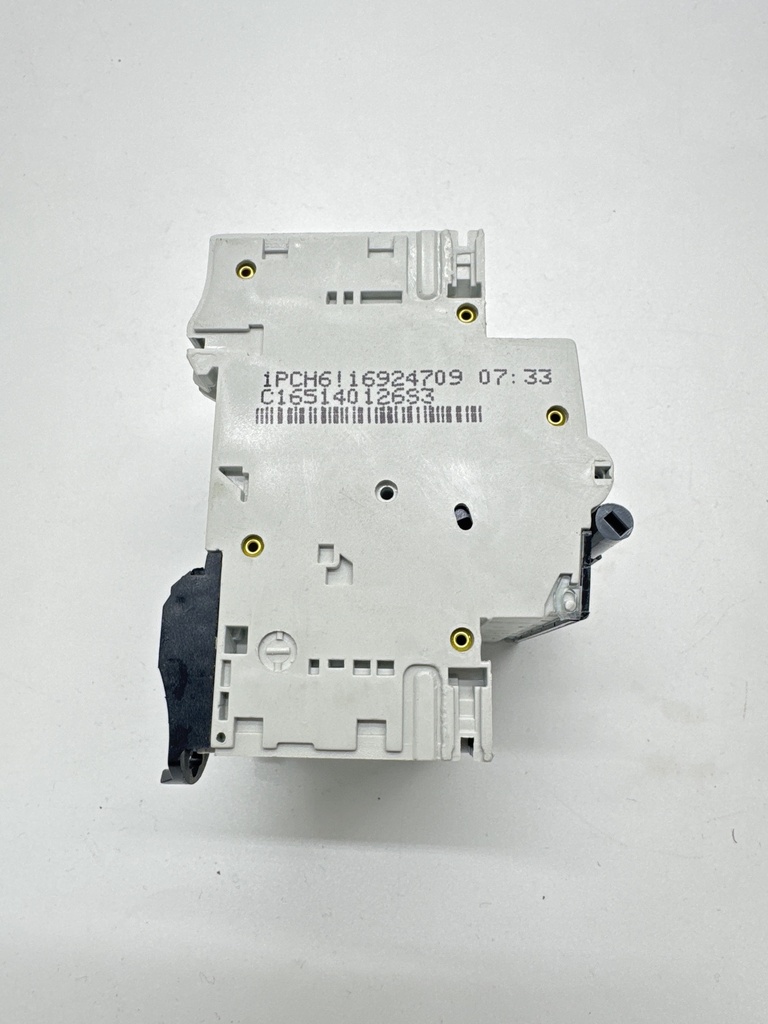 INTERRUPTOR AUTOMATICO 4P CURVA C, 16A (FC)   