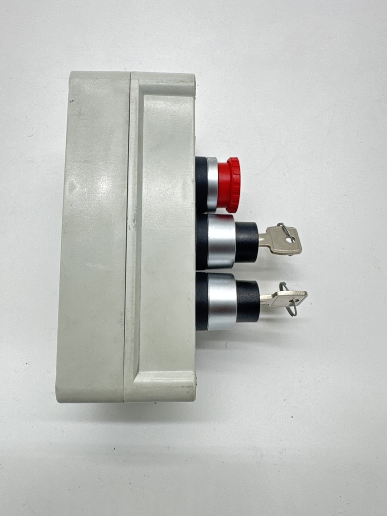 BOTONERA INTERRUPTOR A LLAVE MONTACARGA   