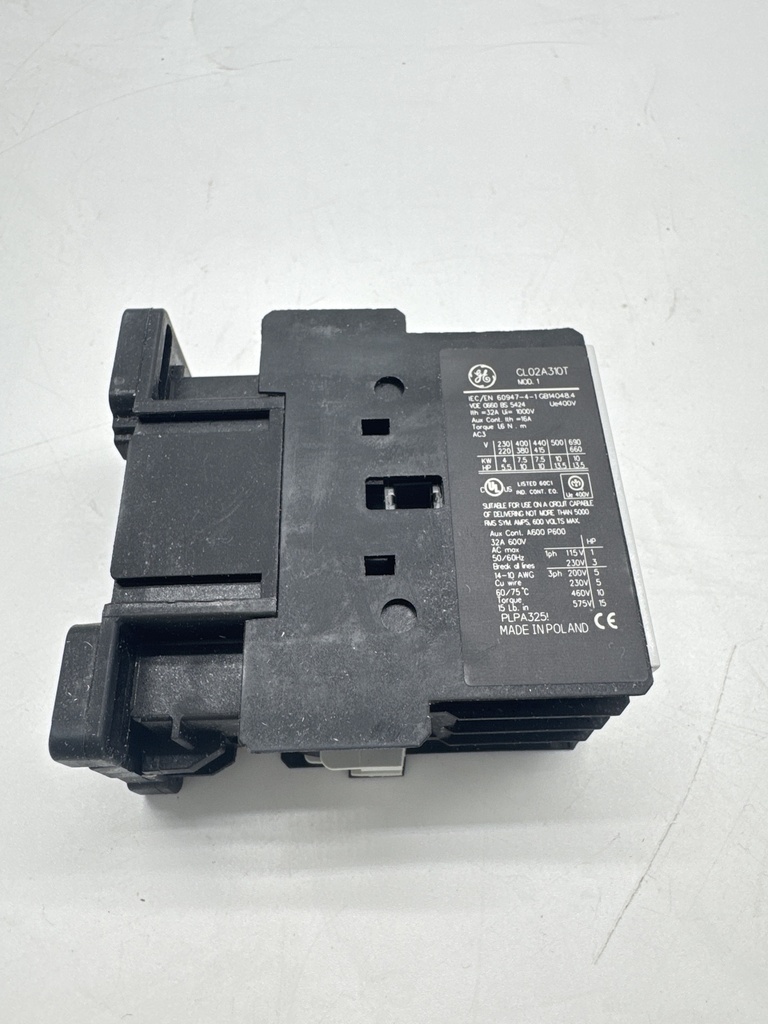 CONTACTOR CORRIENTE ALTERNA  CL02 BOB/110 VCA 18A (CC: 5106174)