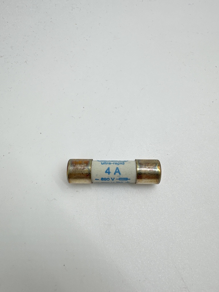 FUSIBLE 10x38 4A