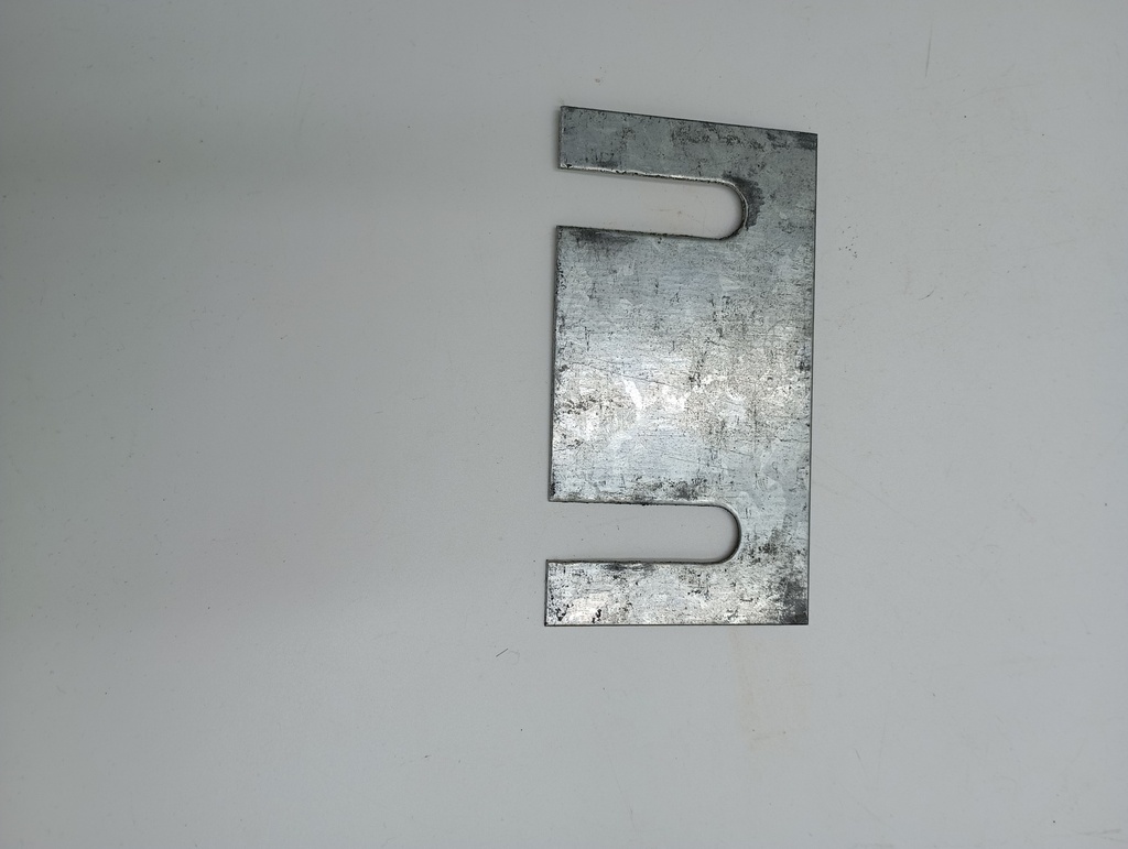 LAINAS DE 70X130X1,0MM DE ESPESOR CON 2 DESTAJES