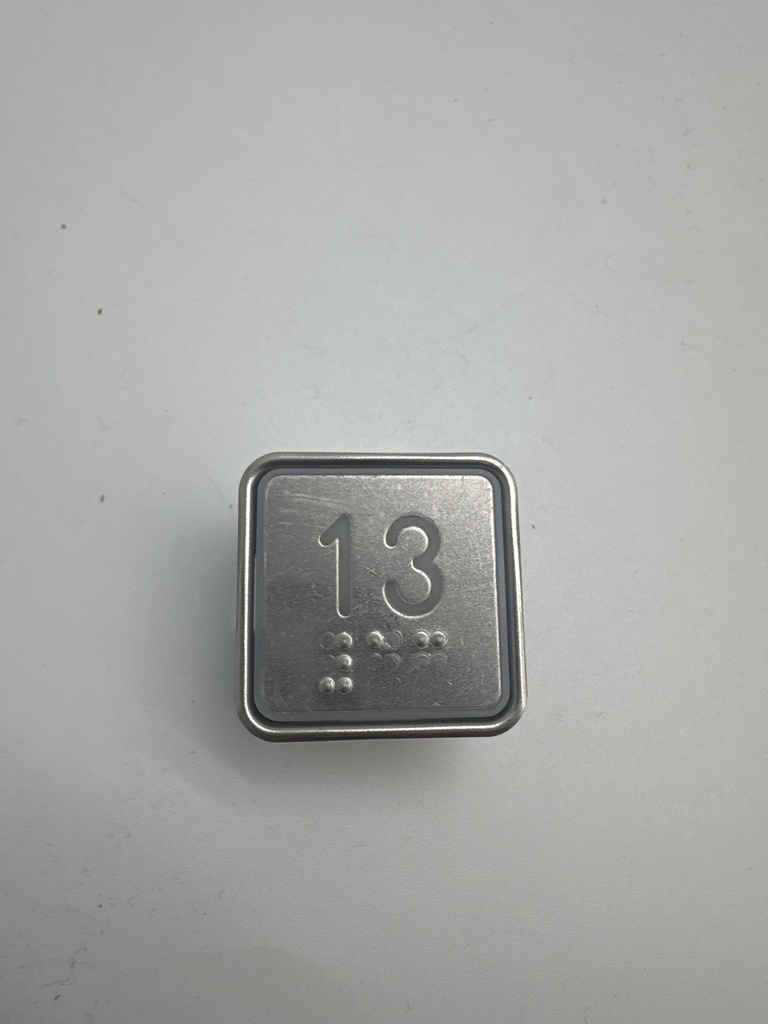 PULSADORES DE CABINA  PISO "13"   