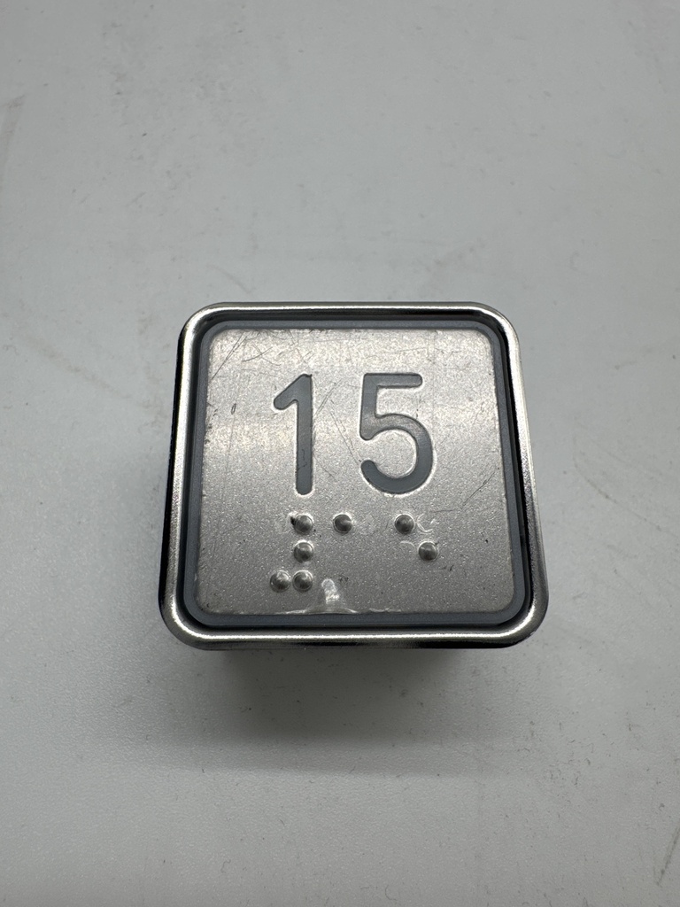 PULSADORES DE CABINA  PISO "15"   