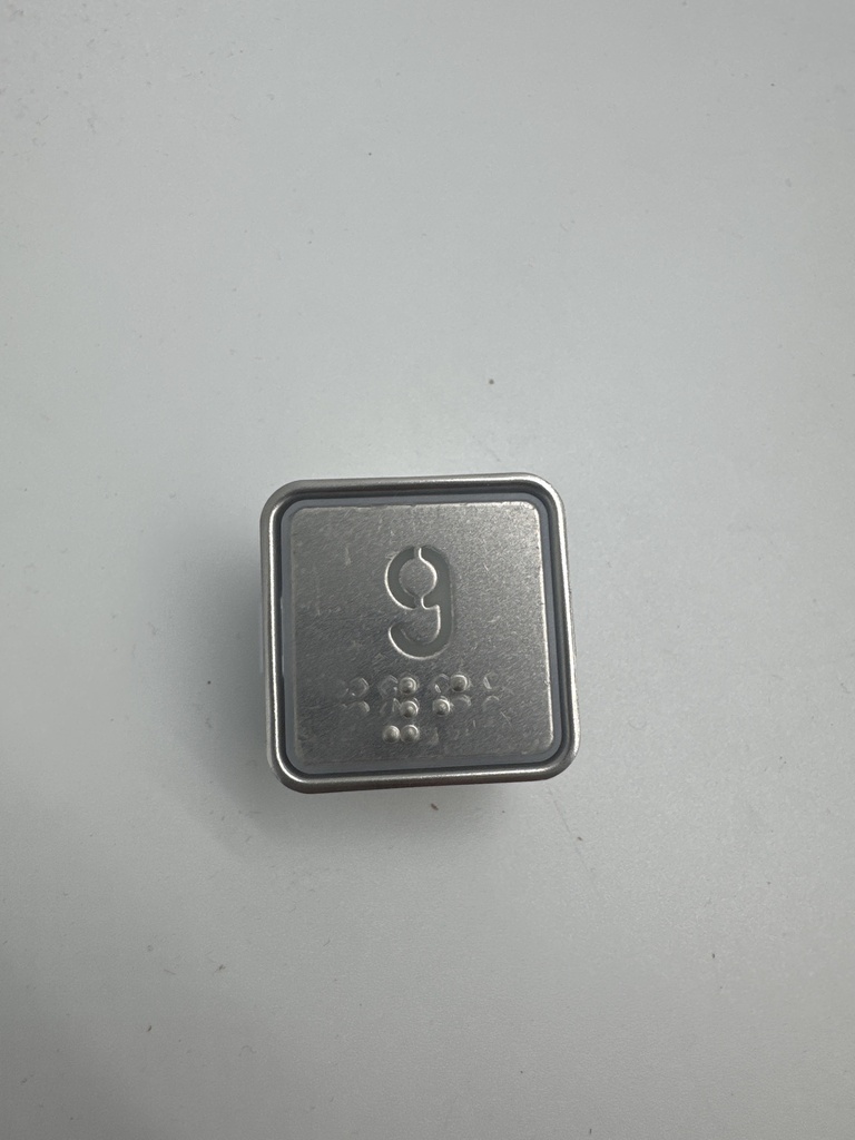 PULSADORES DE CABINA  PISO "9"   