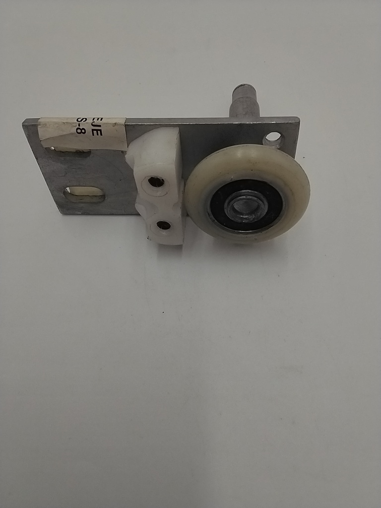 ROLDANA RECTA C/EJE PUERTA CABINA QKS-8   