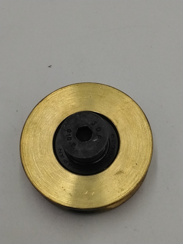 RUEDA EXCENTRICA DE PUERTA DE CABINA EN BRONCE DE 56MM (SIGLA PUDAHUEL)   