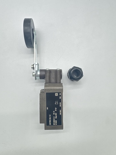 [2335AA] SWITCH FINAL DE CARRERA SCHMERSAL AJUSTABLE ROD 50mm (1NC+1NA) ZV7HB 336 11Z (18818001)