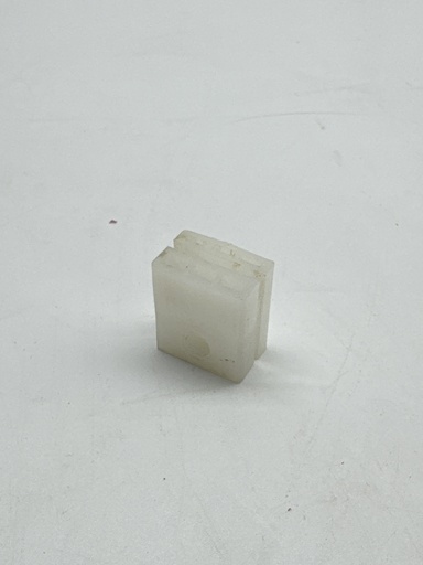 [241AA] GUIADOR PUERTAS CABINA/PISO 18X18